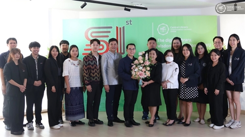 สำนักงานสภามหาวิทยาลัย ร่วมแสดงความยินดีเนื่องในวันสถาปนาสำนักหอสมุดกลาง มหาวิทยาลัยศรีนครินทรวิโรฒ ครบรอบ 51 ปี