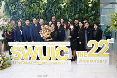 สำนักงานสภามหาวิทยาลัย ร่วมแสดงความยินดีเนื่องในโอกาสวันสถาปนา “วิทยาลัยนานาชาติเพื่อศึกษาความยั่งยืน” ครบรอบ 22 ปี